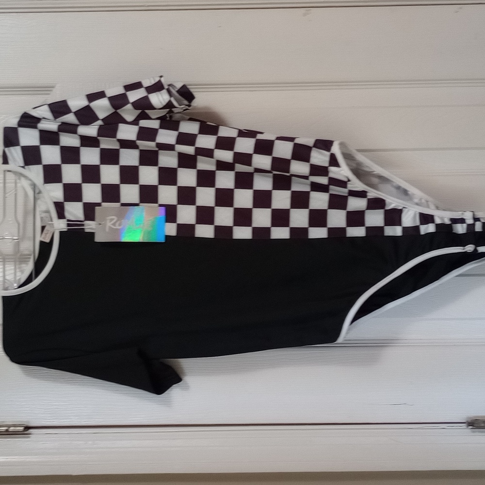 Shirt By Romue